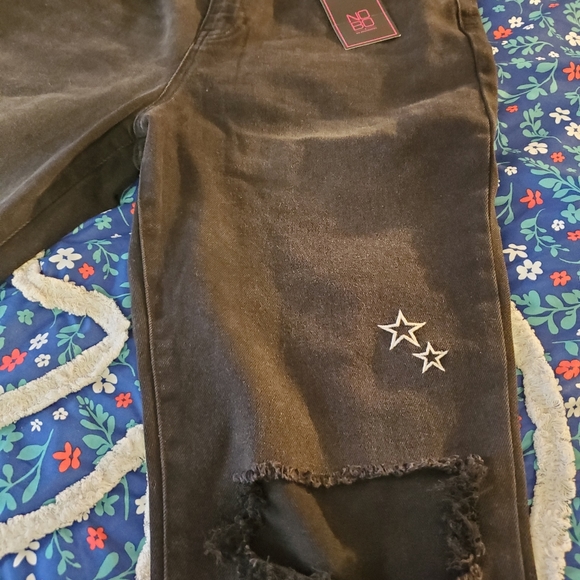 NWT brand new women's jeans - Picture 2 of 8